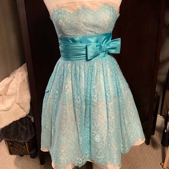 Betsey Johnson Evening Strapless Formal Dress π Size 4 - Picture 1 of 17